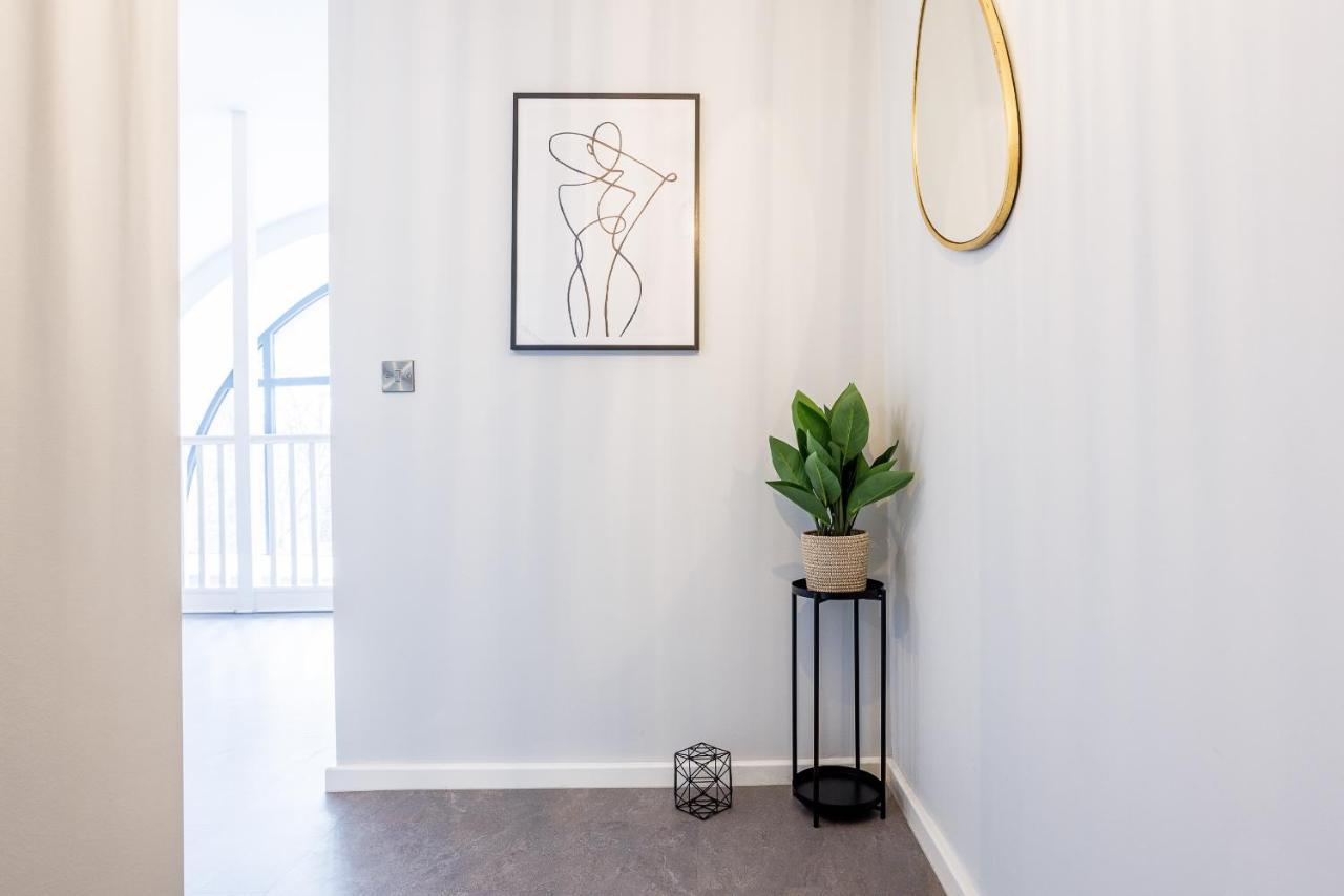 Luxury Apartment 5 Min To City Centre*Free Parking Нюкасъл ъпон Тайн Екстериор снимка